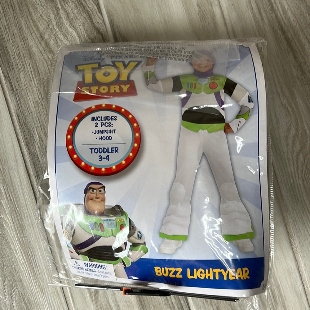 Buzz Lightyear Toy Story Costume - toddler size 3 Halloween